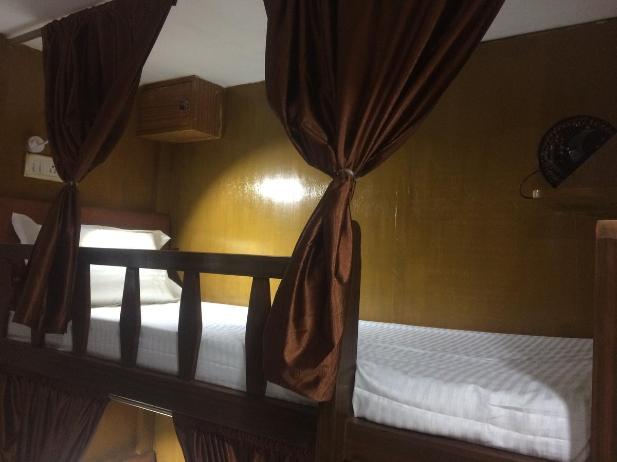 Zara Dormitory Mumbai Luaran gambar